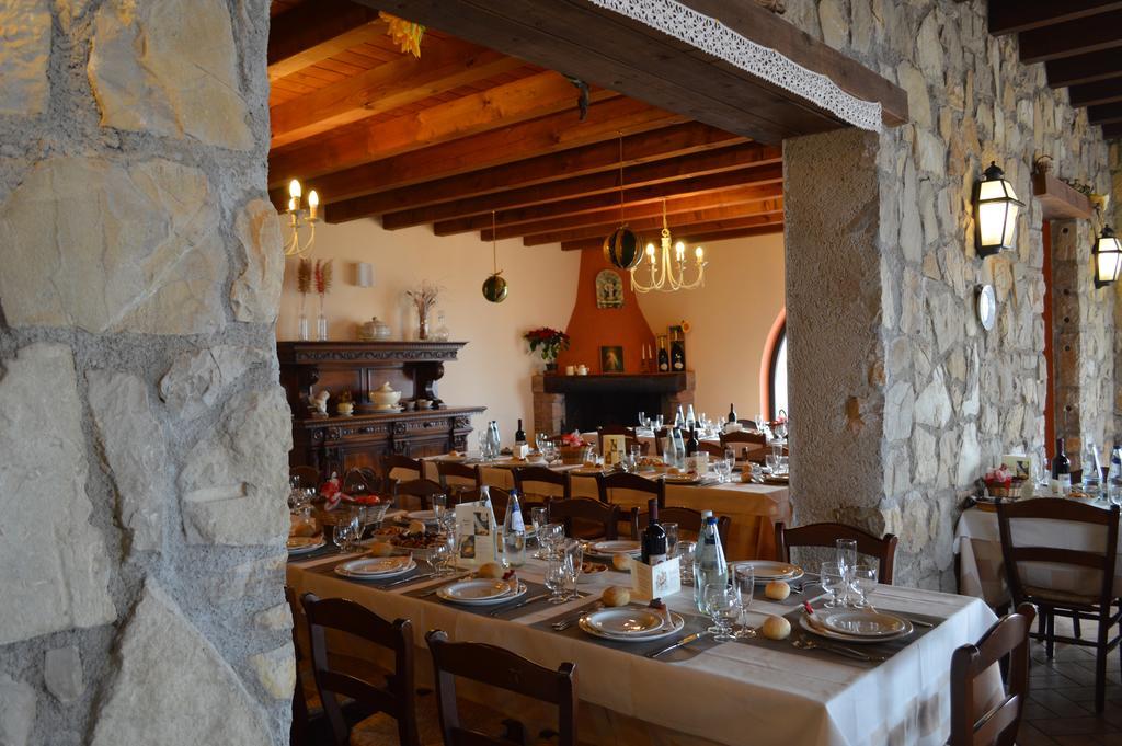 Вилла Agriturismo I Due Angeli Ome Экстерьер фото