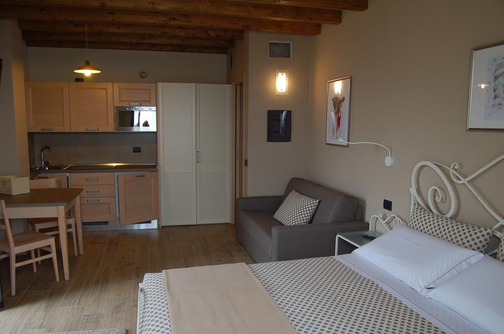 Вилла Agriturismo I Due Angeli Ome Экстерьер фото