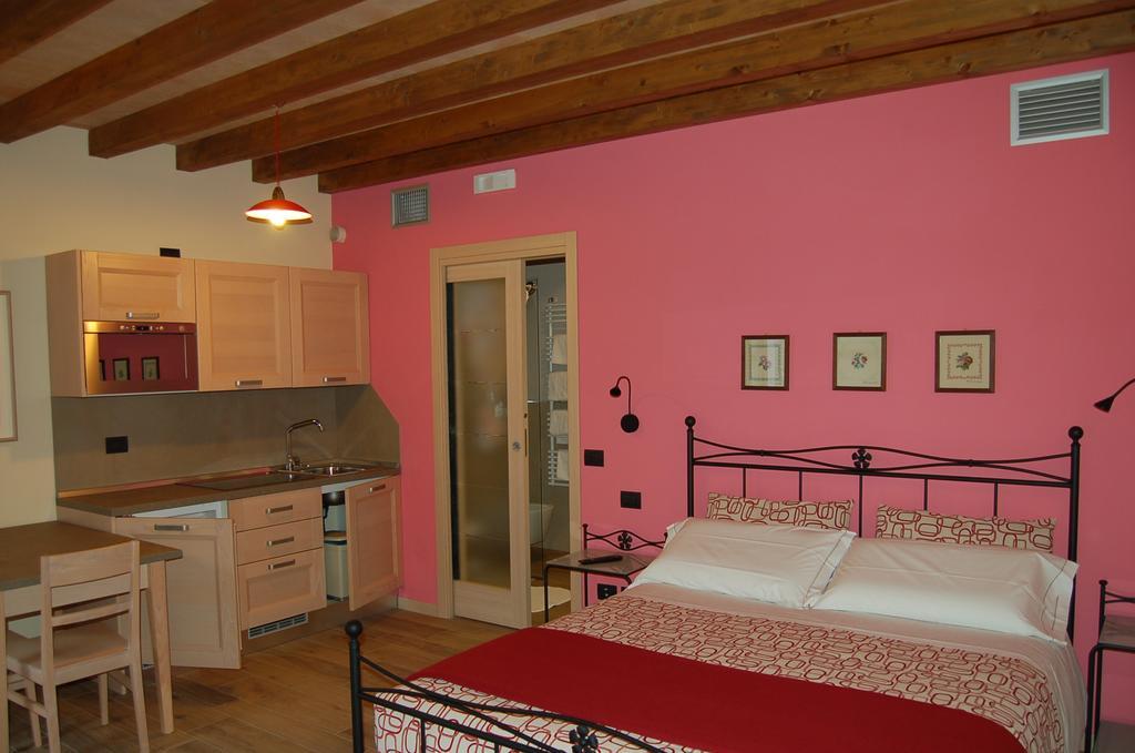 Вилла Agriturismo I Due Angeli Ome Экстерьер фото