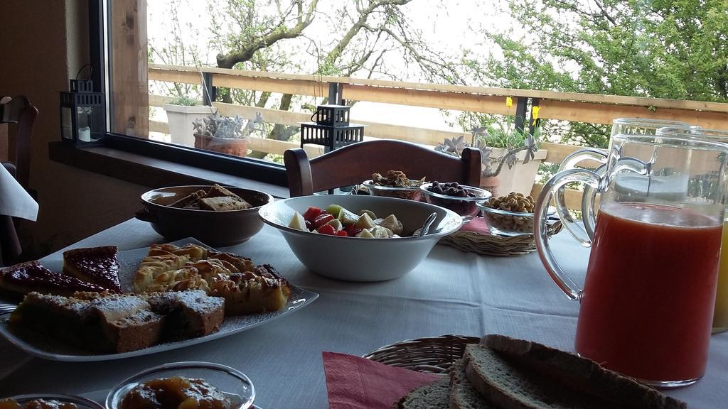 Вилла Agriturismo I Due Angeli Ome Экстерьер фото